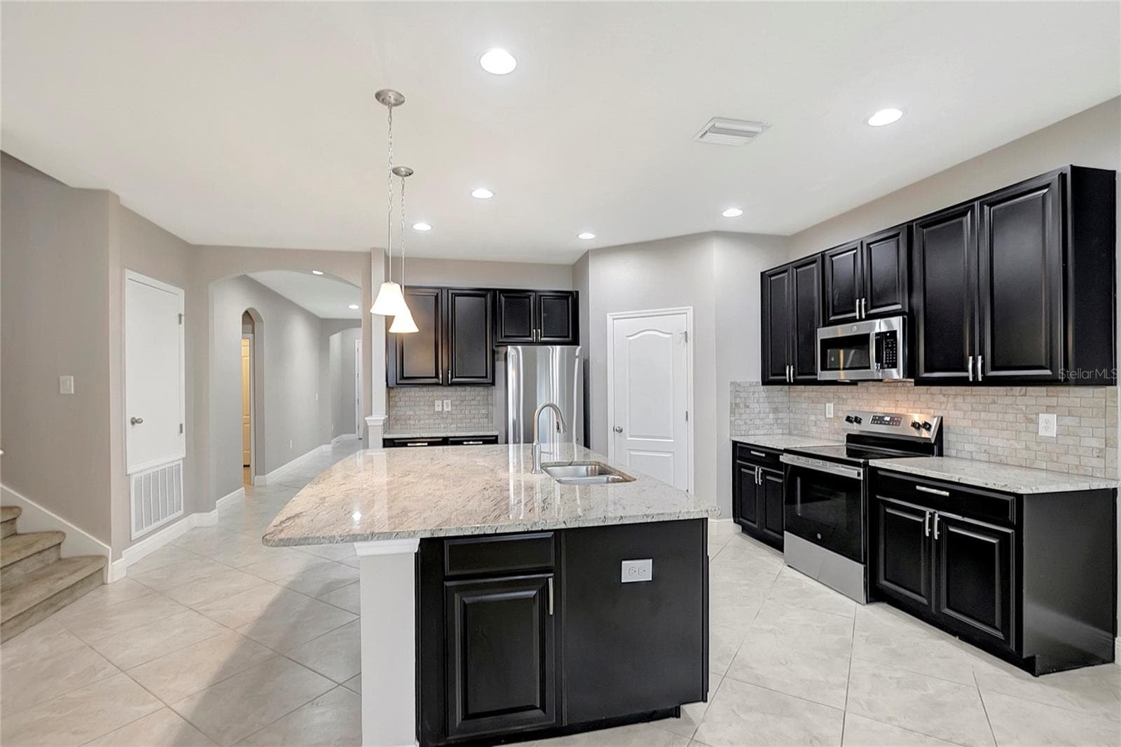 Single Family Residence at 5028 INSHORE LANDING DR, APOLLO BEACH, photo 12 of 56