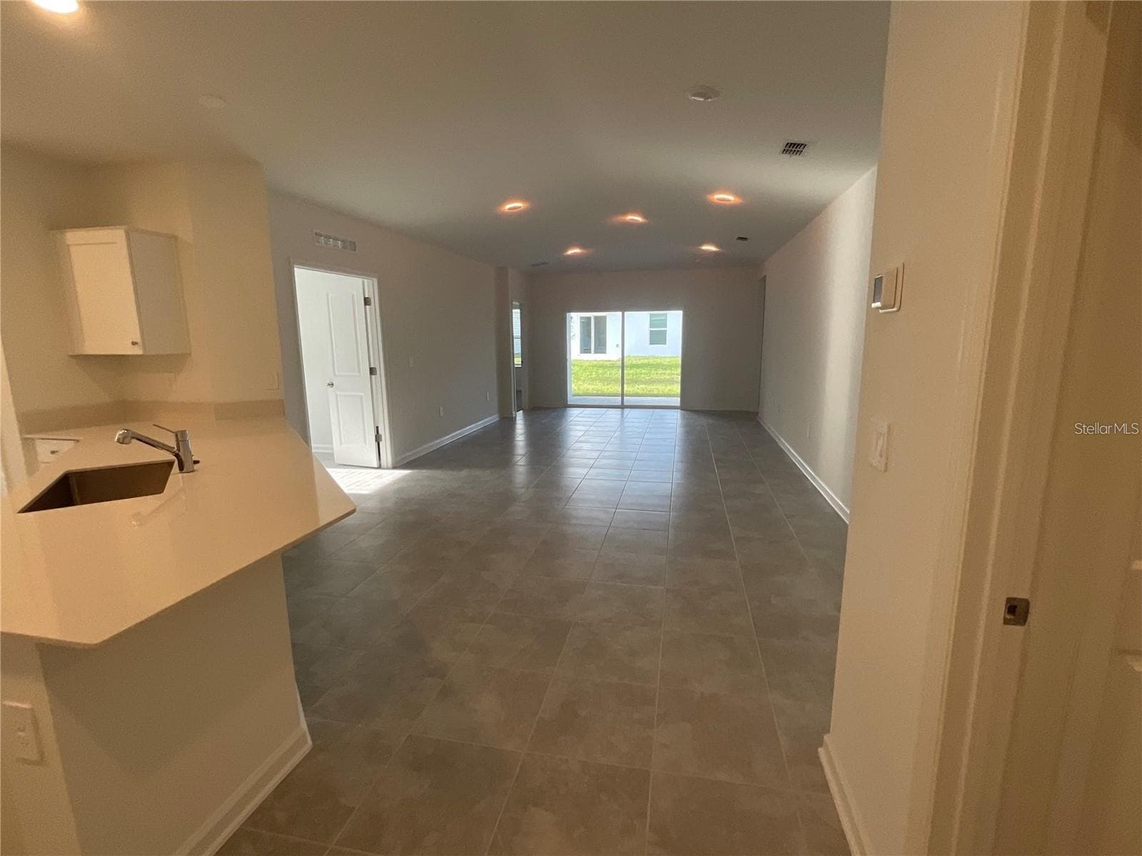 Single Family Residence at 553 SEA TURTLE LN, HAINES CITY, photo 5 of 14