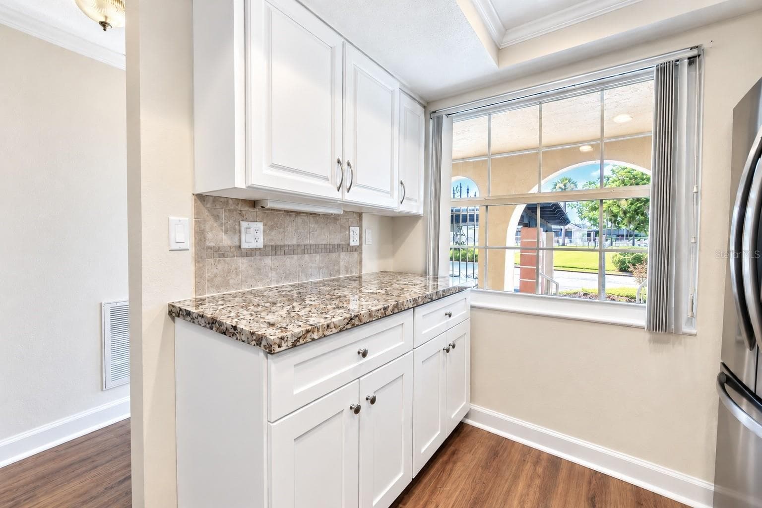 Condominium at 4217 STRATFORD DR #0, NEW PORT RICHEY, photo 7 of 36