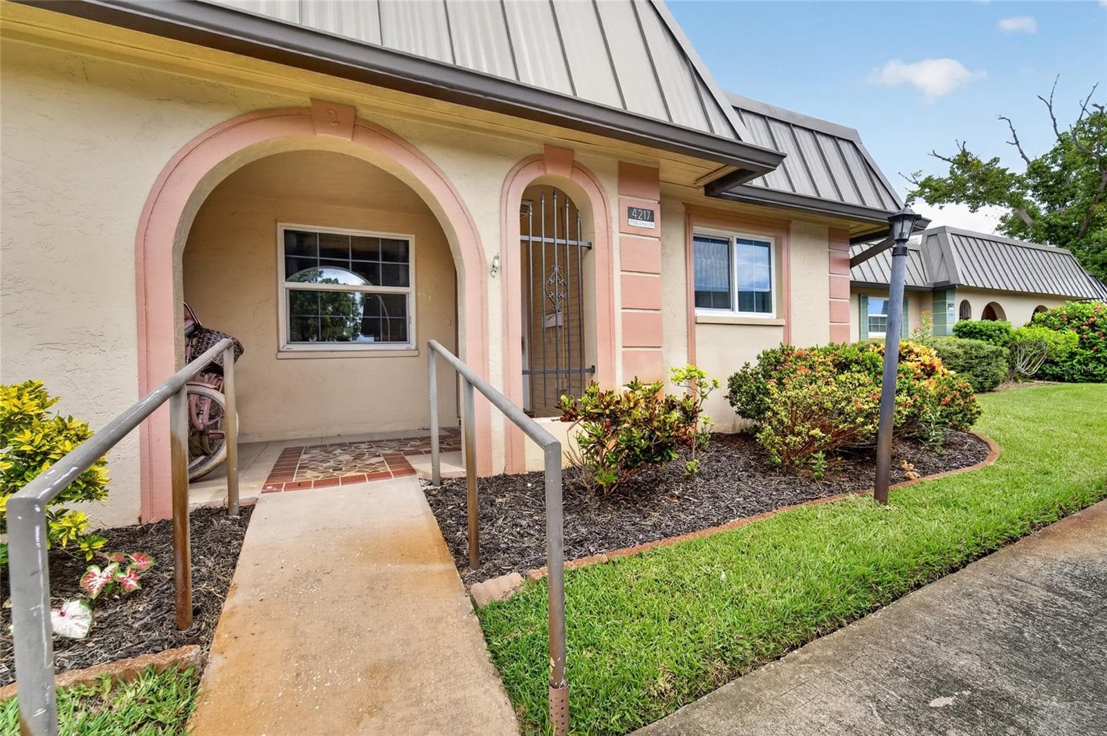 Condominium at 4217 STRATFORD DR #0, NEW PORT RICHEY, photo 31 of 36