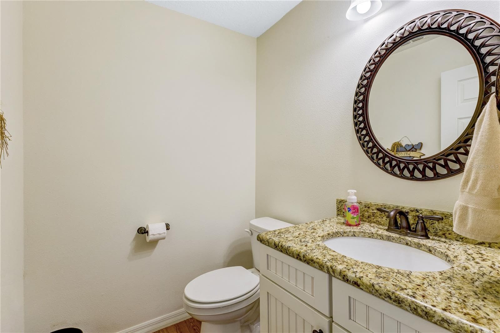 Single Family Residence at 1412 LAKEVIEW AVE, KISSIMMEE, photo 17 of 34