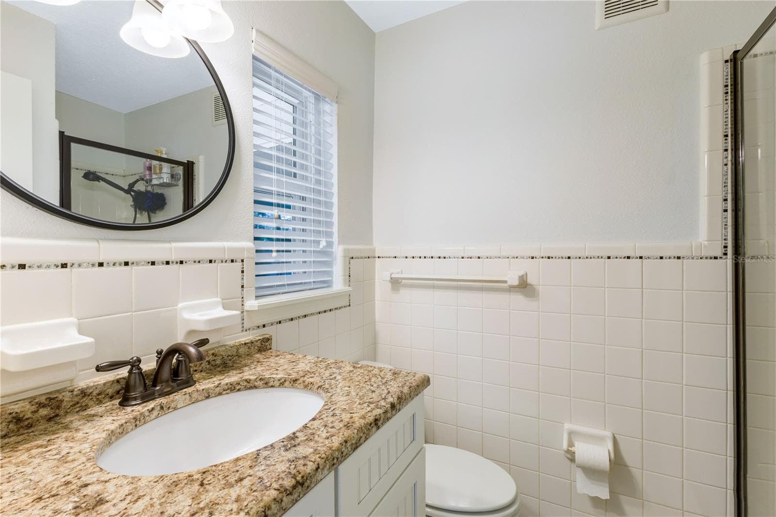 Single Family Residence at 1412 LAKEVIEW AVE, KISSIMMEE, photo 19 of 34