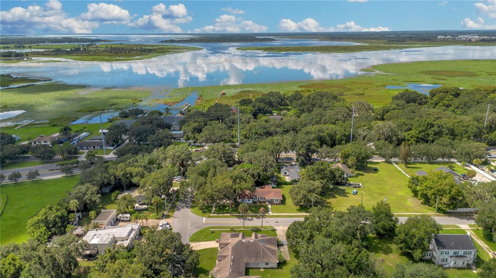 Single Family Residence at 1412 LAKEVIEW AVE, KISSIMMEE, photo 33 of 34