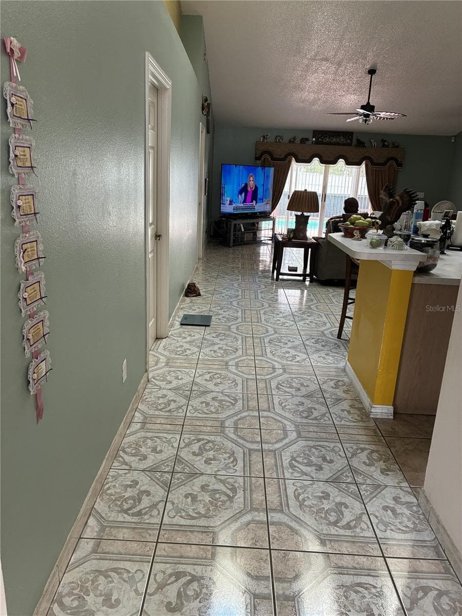 Single Family Residence at 2836 SPIVEY LN, ORLANDO, photo 5 of 18