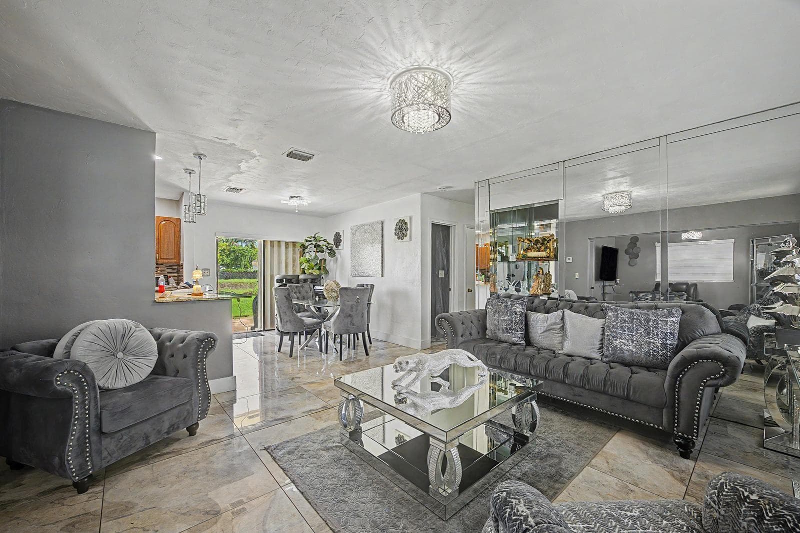 Single Family Residence at 10621 SW 141ST DR, MIAMI, photo 6 of 12