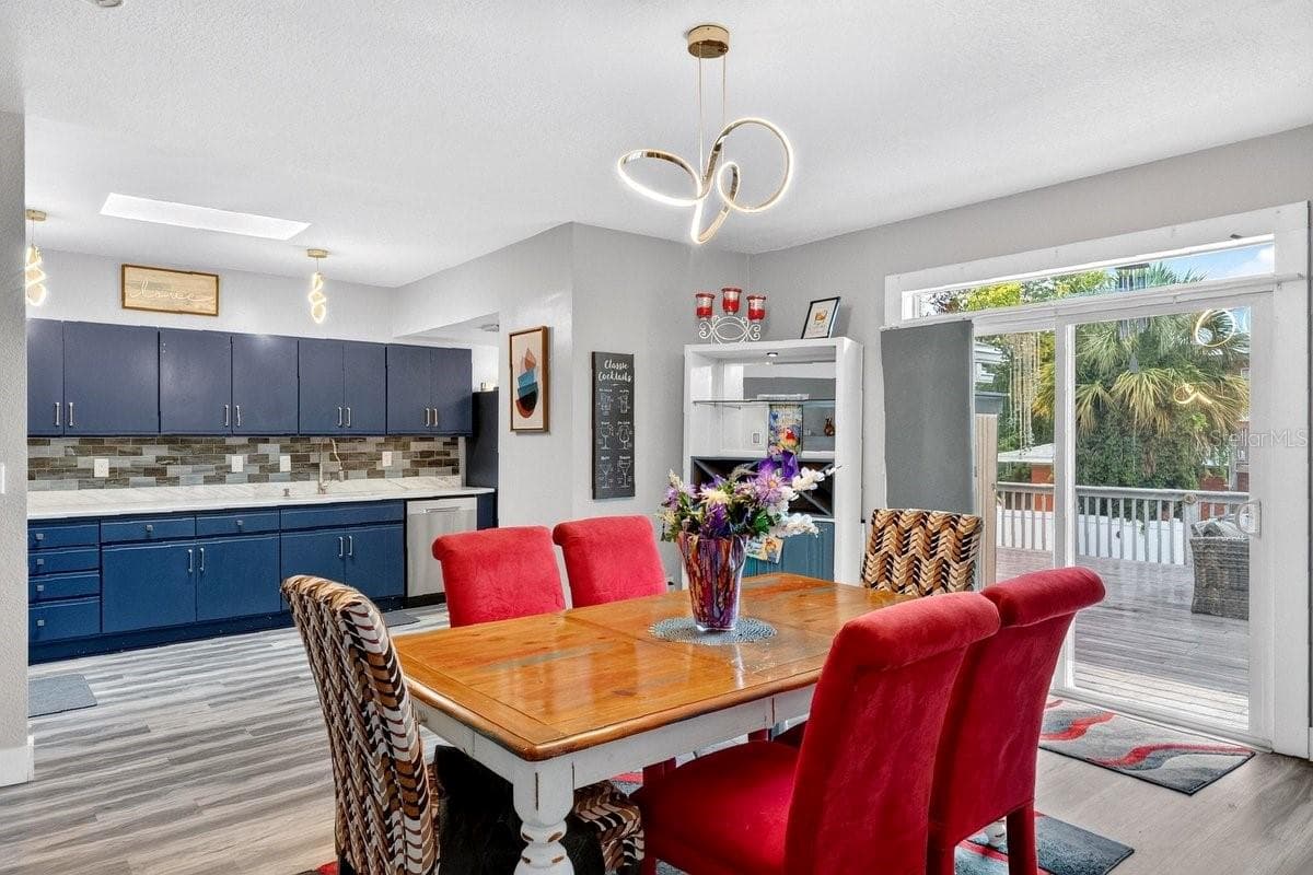 Single Family Residence at 928 N OLEANDER AVE, DAYTONA BEACH, photo 6 of 50