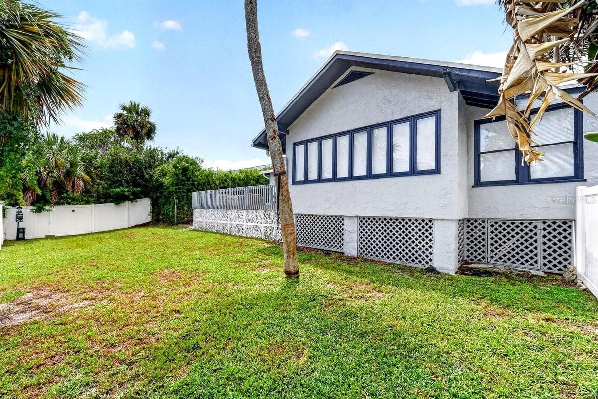 Single Family Residence at 928 N OLEANDER AVE, DAYTONA BEACH, photo 39 of 50