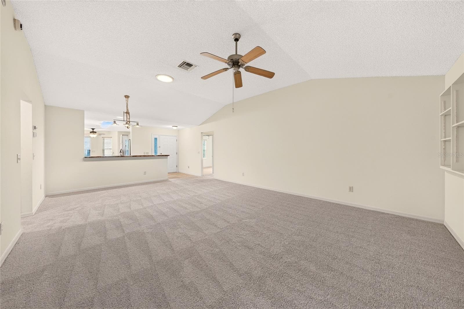 Single Family Residence at 17728 SE 81ST WYNSTONE AVE, THE VILLAGES, photo 16 of 48