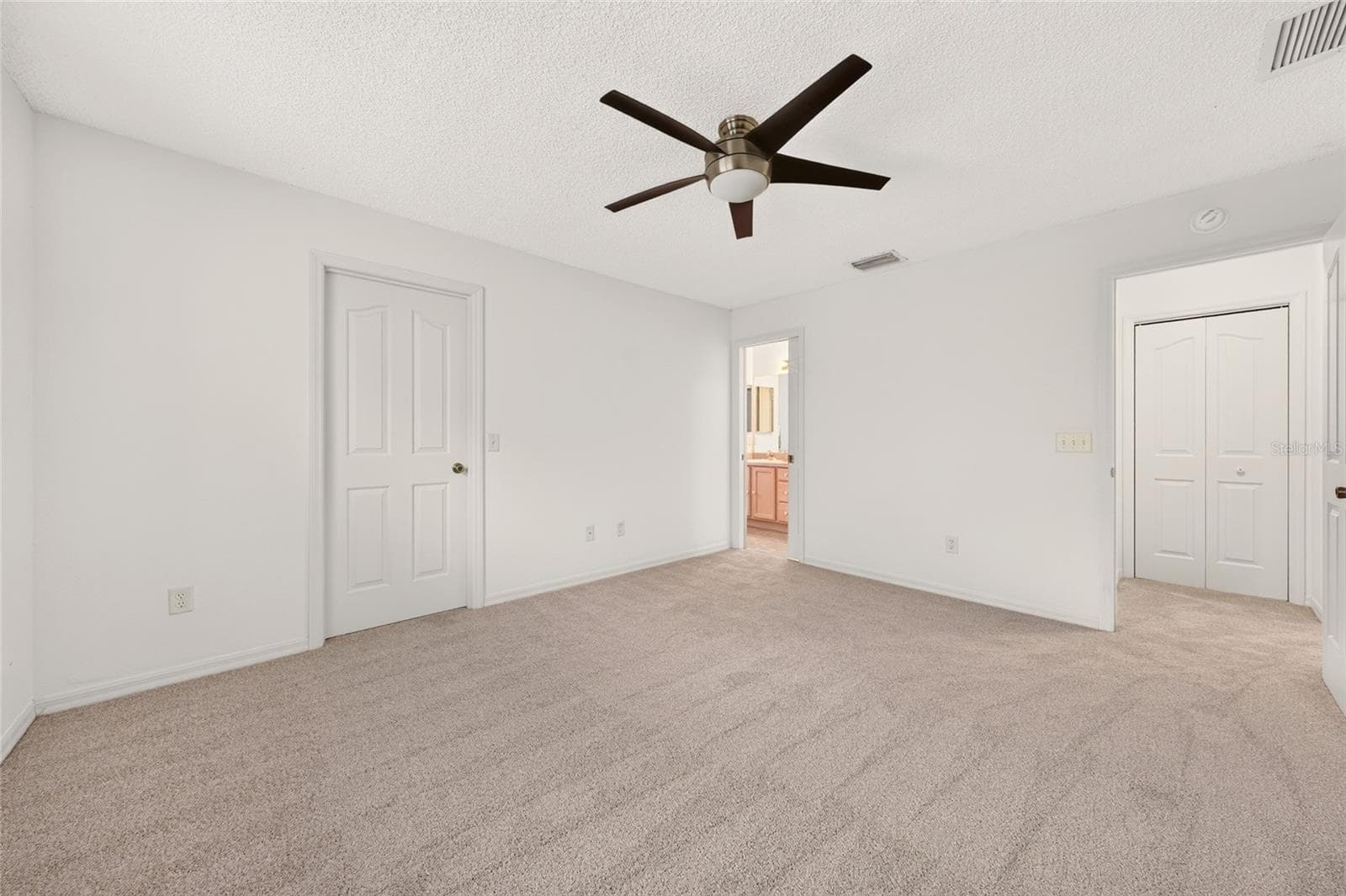 Single Family Residence at 17728 SE 81ST WYNSTONE AVE, THE VILLAGES, photo 31 of 48