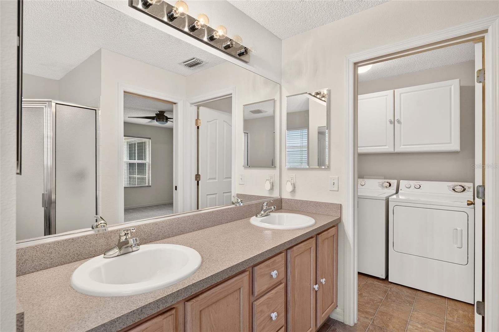Single Family Residence at 17728 SE 81ST WYNSTONE AVE, THE VILLAGES, photo 39 of 48