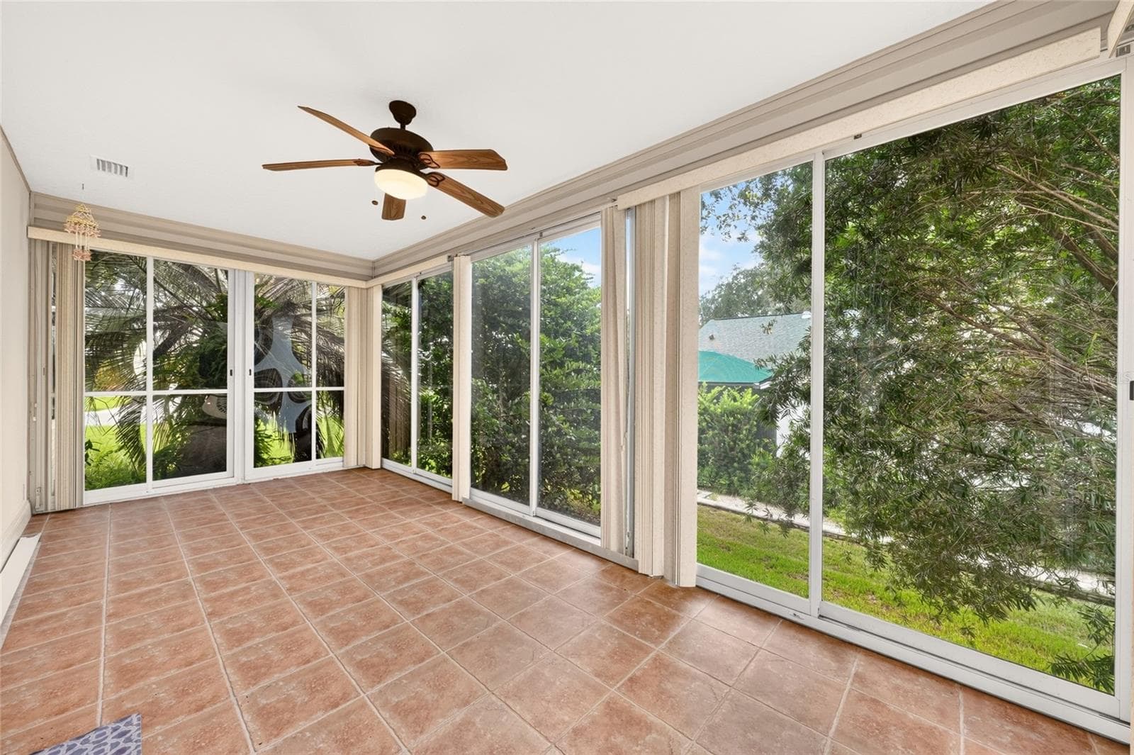 Single Family Residence at 17728 SE 81ST WYNSTONE AVE, THE VILLAGES, photo 43 of 48