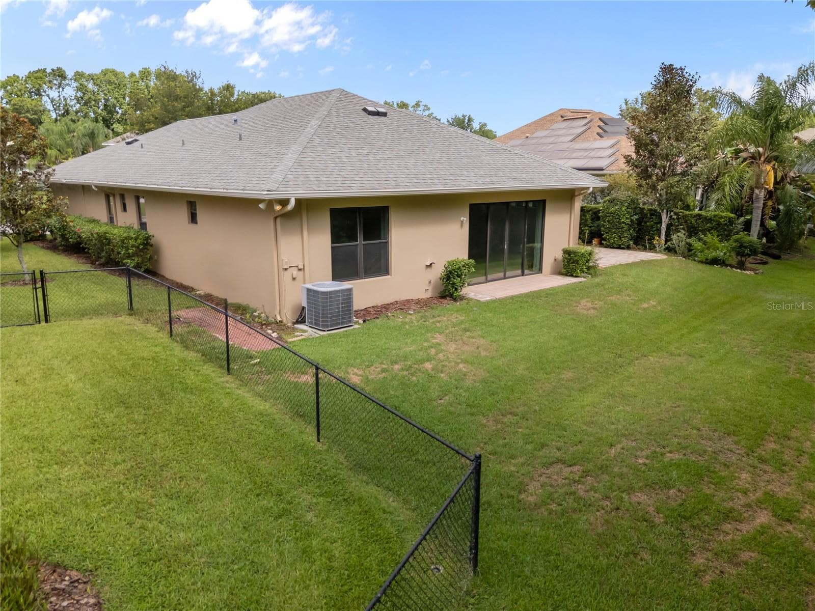 Backyard with space for a pool - 14834 MAN O WAR DR, ODESSA