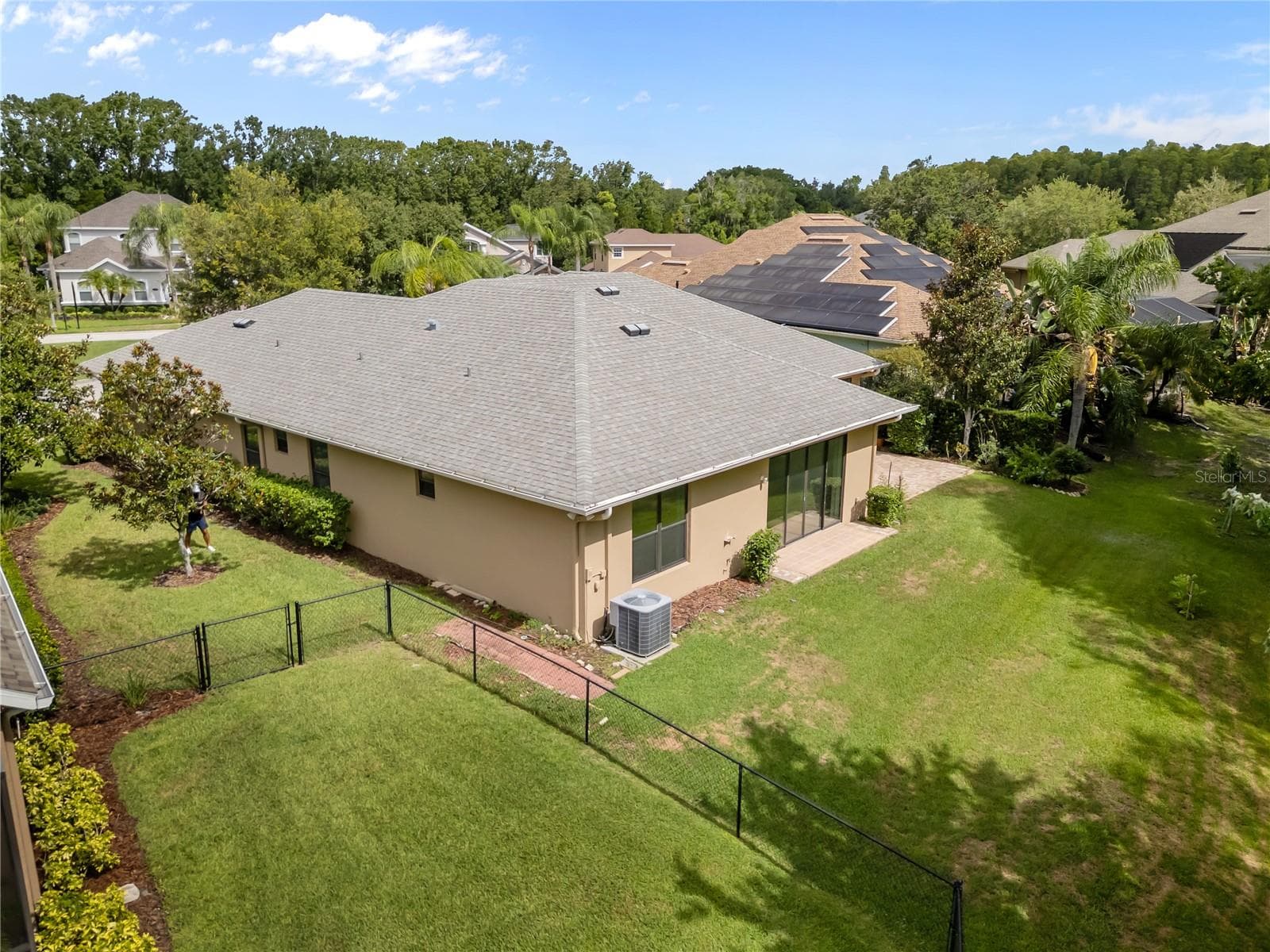Backyard with space for a pool - 14834 MAN O WAR DR, ODESSA