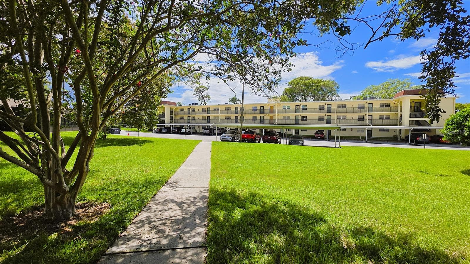 1450 HEATHER RIDGE BLVD #201