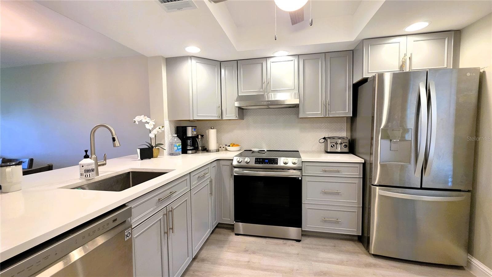 Condominium at 1450 HEATHER RIDGE BLVD #201, DUNEDIN, photo 7 of 56