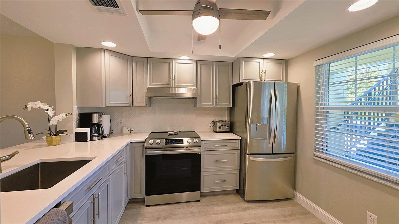 Condominium at 1450 HEATHER RIDGE BLVD #201, DUNEDIN, photo 12 of 56