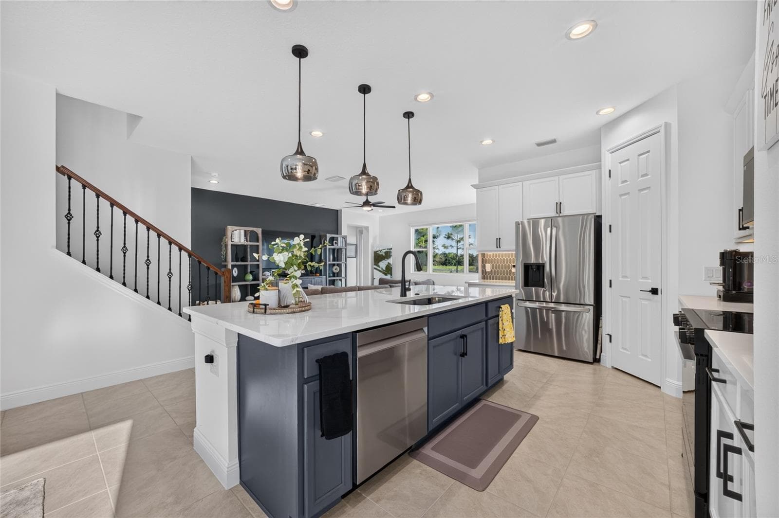 Single Family Residence at 7268 ROLLING LEAF RD, GROVELAND, photo 17 of 54