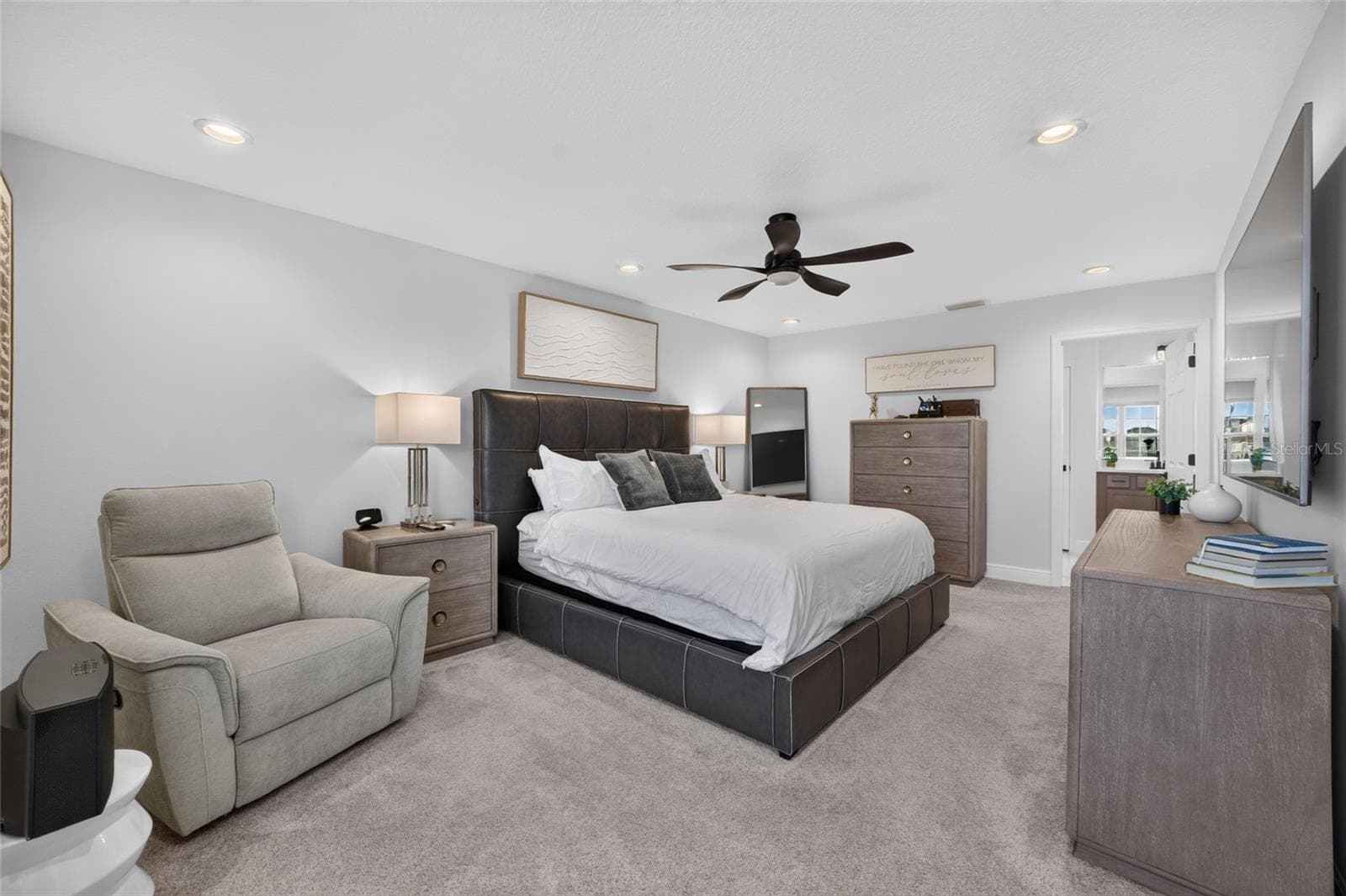 Single Family Residence at 7268 ROLLING LEAF RD, GROVELAND, photo 28 of 54