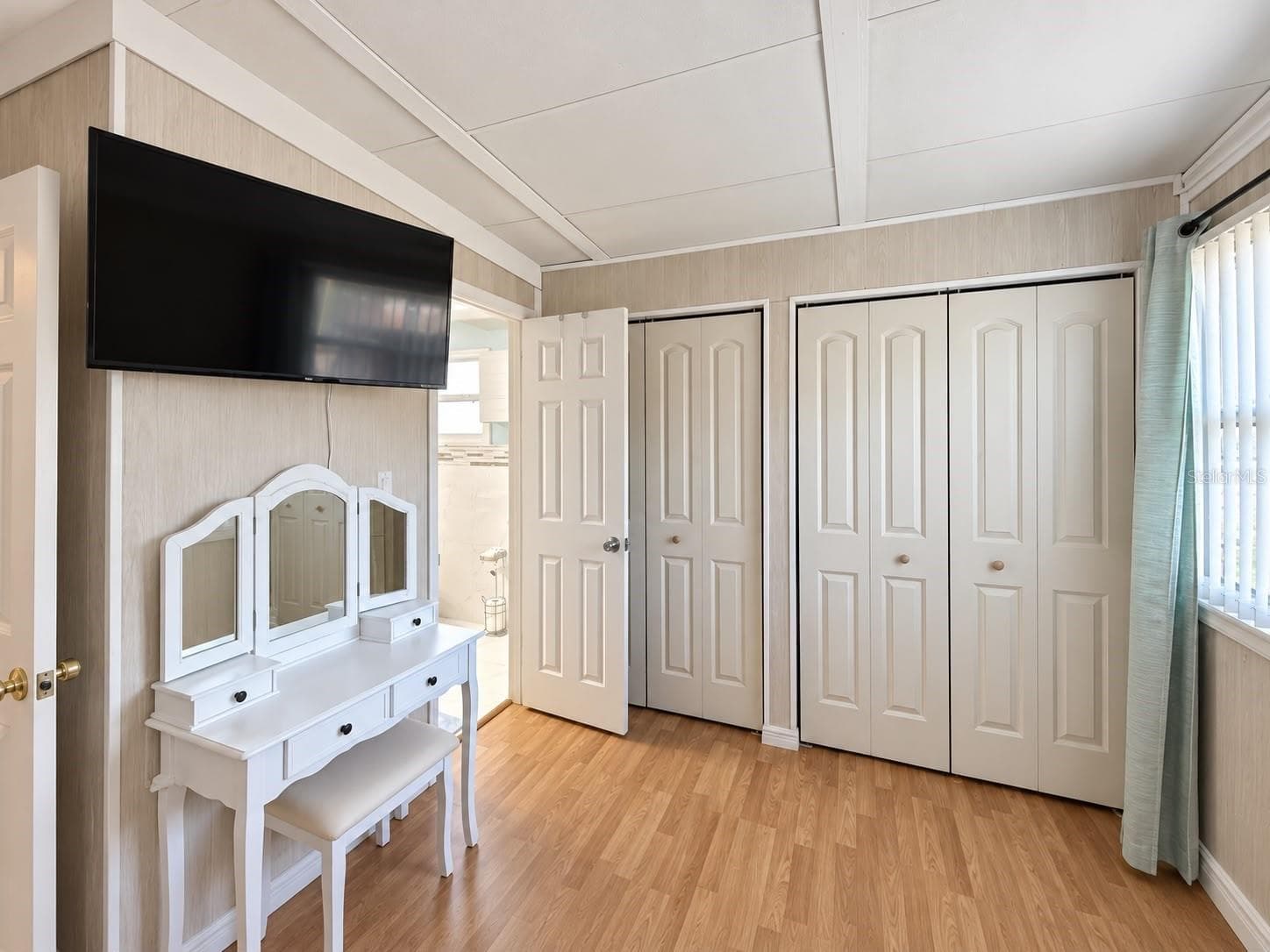 Single Family Residence at 7917 RIDEOUT RD, TAMPA, photo 10 of 22
