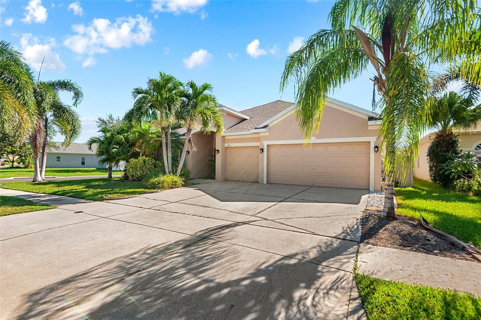 Single Family Residence at 443 YORK DALE DR, RUSKIN, photo 3 of 33