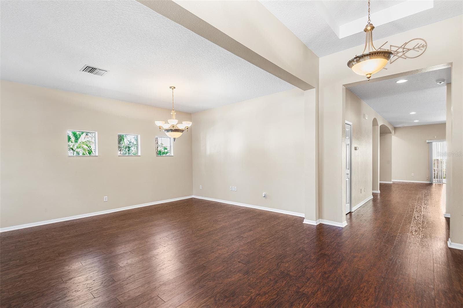 Single Family Residence at 443 YORK DALE DR, RUSKIN, photo 4 of 33