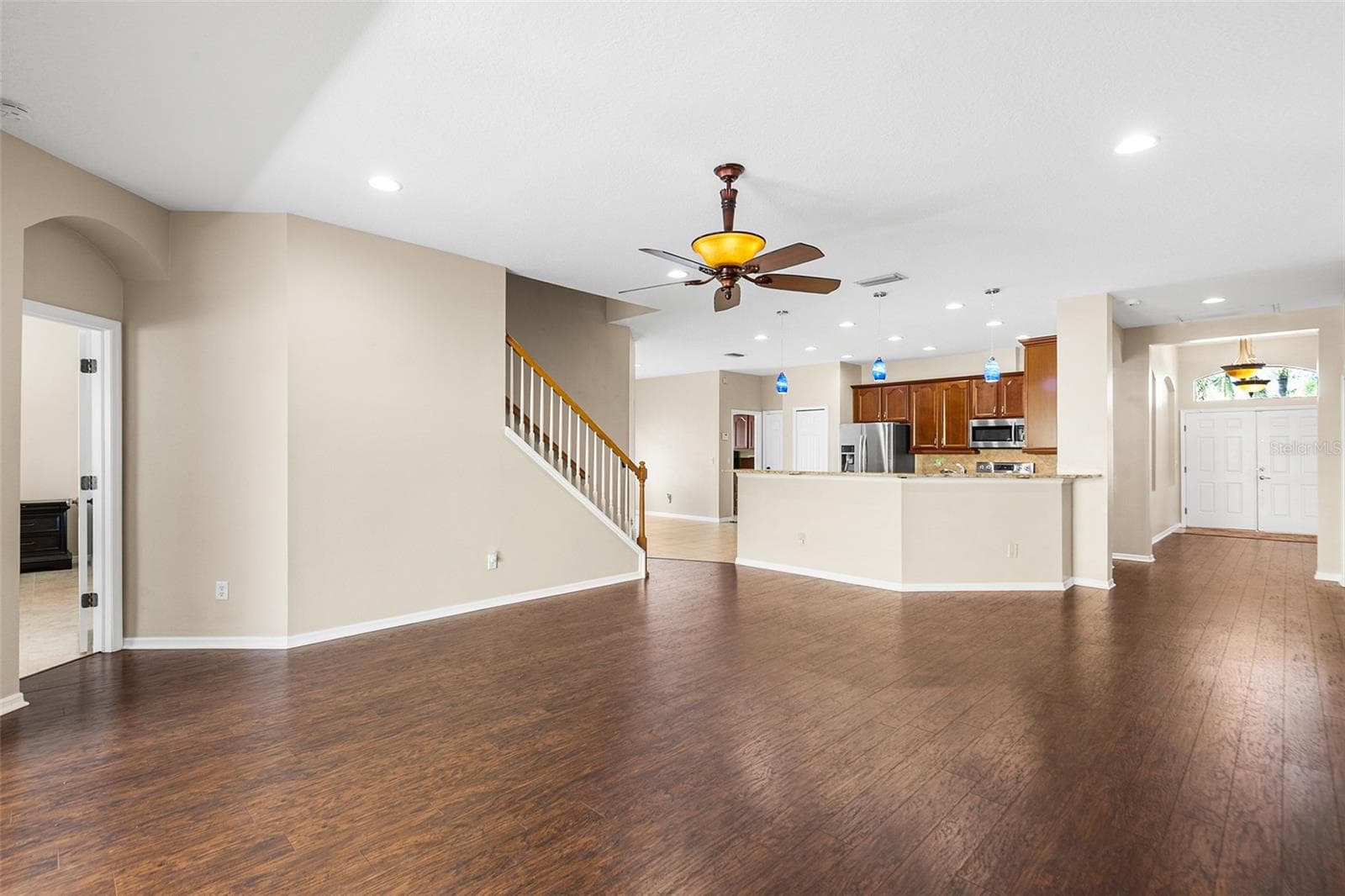 Single Family Residence at 443 YORK DALE DR, RUSKIN, photo 11 of 33