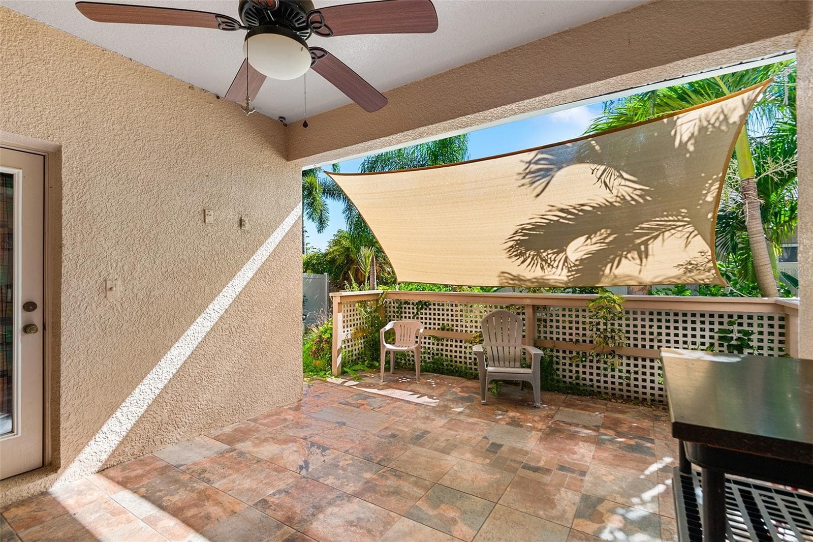 Single Family Residence at 443 YORK DALE DR, RUSKIN, photo 30 of 33