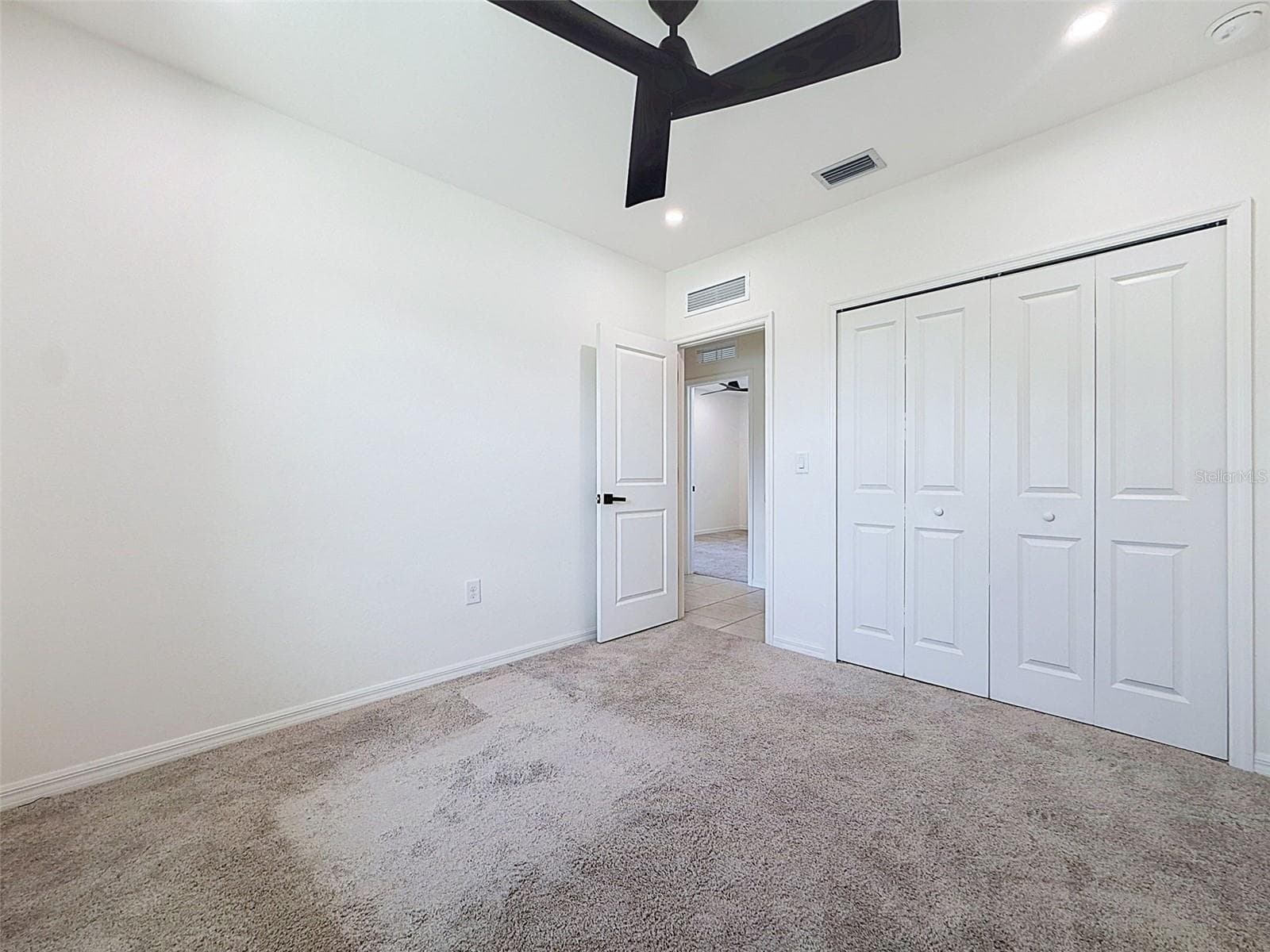 Single Family Residence at 805 WHISPERING PINES RD, CAPE CORAL, photo 27 of 74