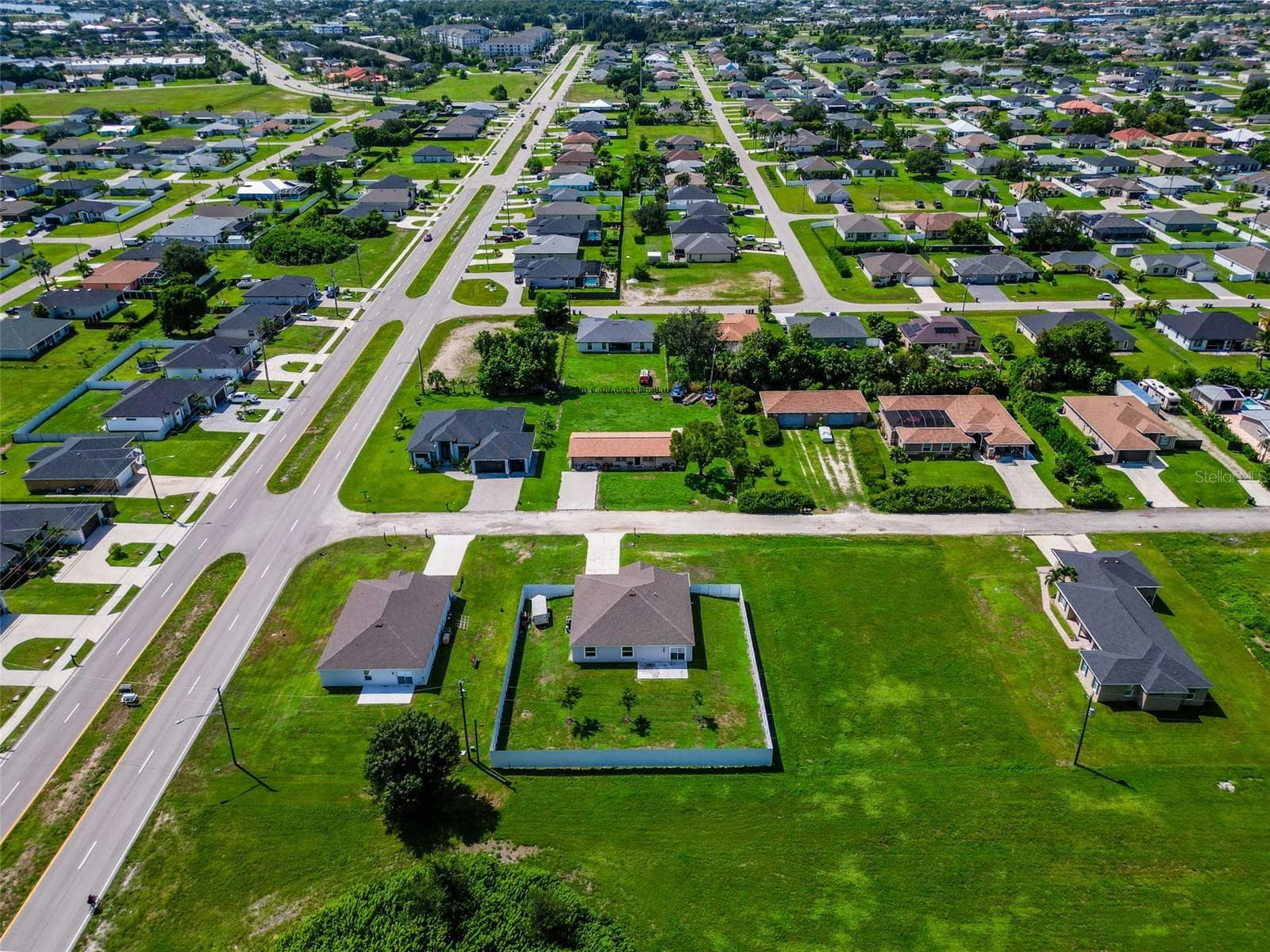 Single Family Residence at 805 WHISPERING PINES RD, CAPE CORAL, photo 51 of 74