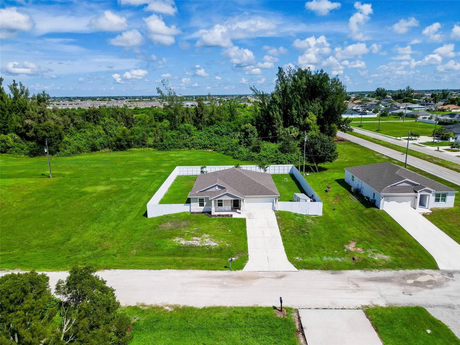 Single Family Residence at 805 WHISPERING PINES RD, CAPE CORAL, photo 55 of 74