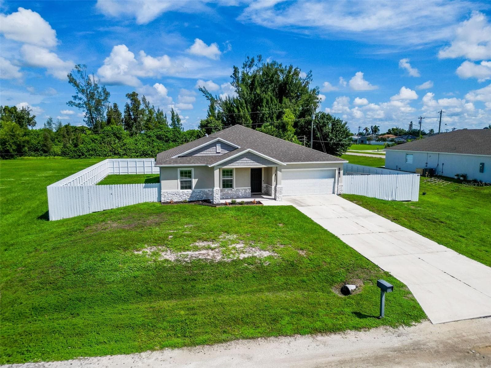 Single Family Residence at 805 WHISPERING PINES RD, CAPE CORAL, photo 63 of 74
