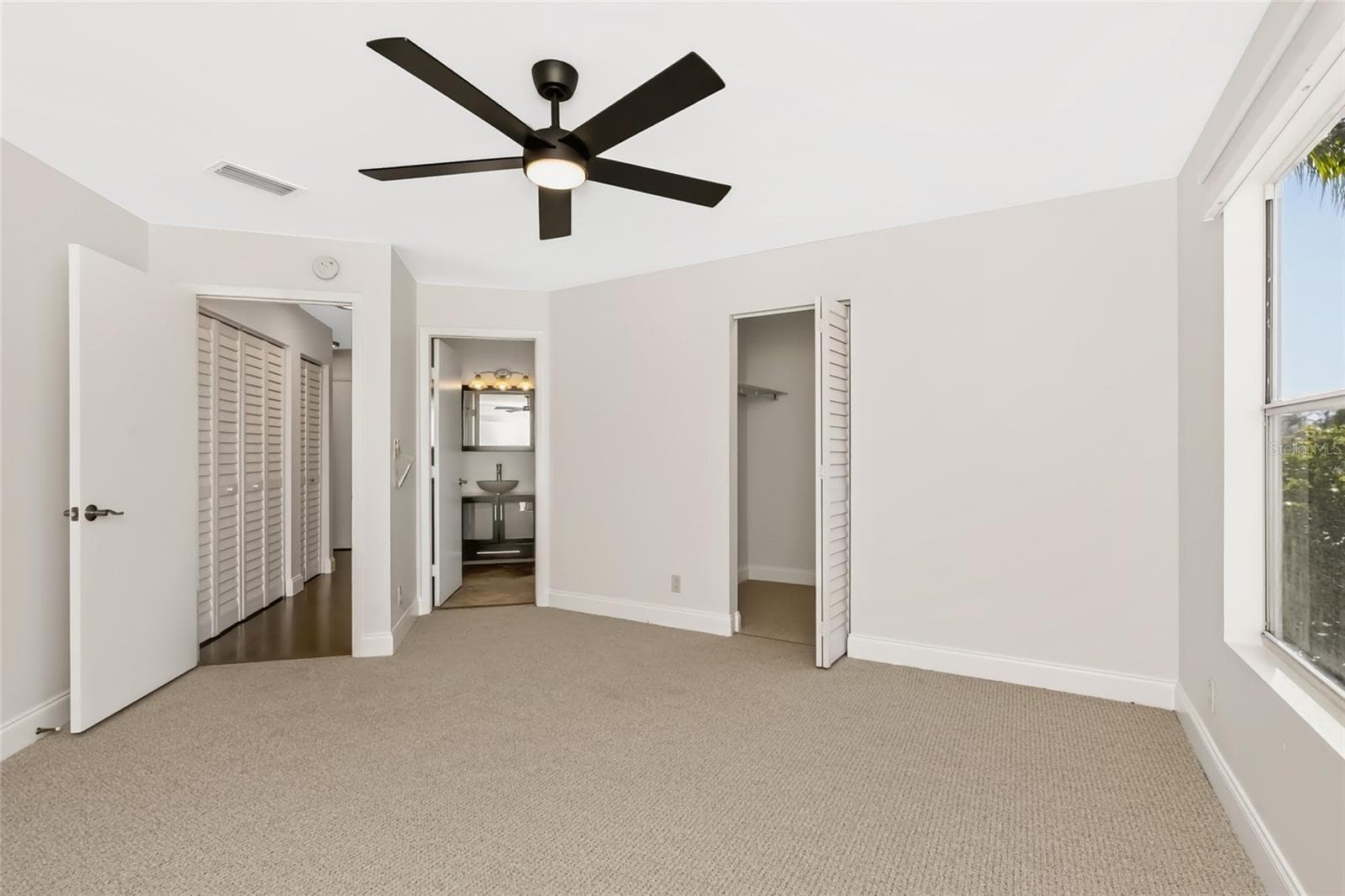 Condominium at 6191 BAHIA DEL MAR BLVD #202, ST PETERSBURG, photo 11 of 44