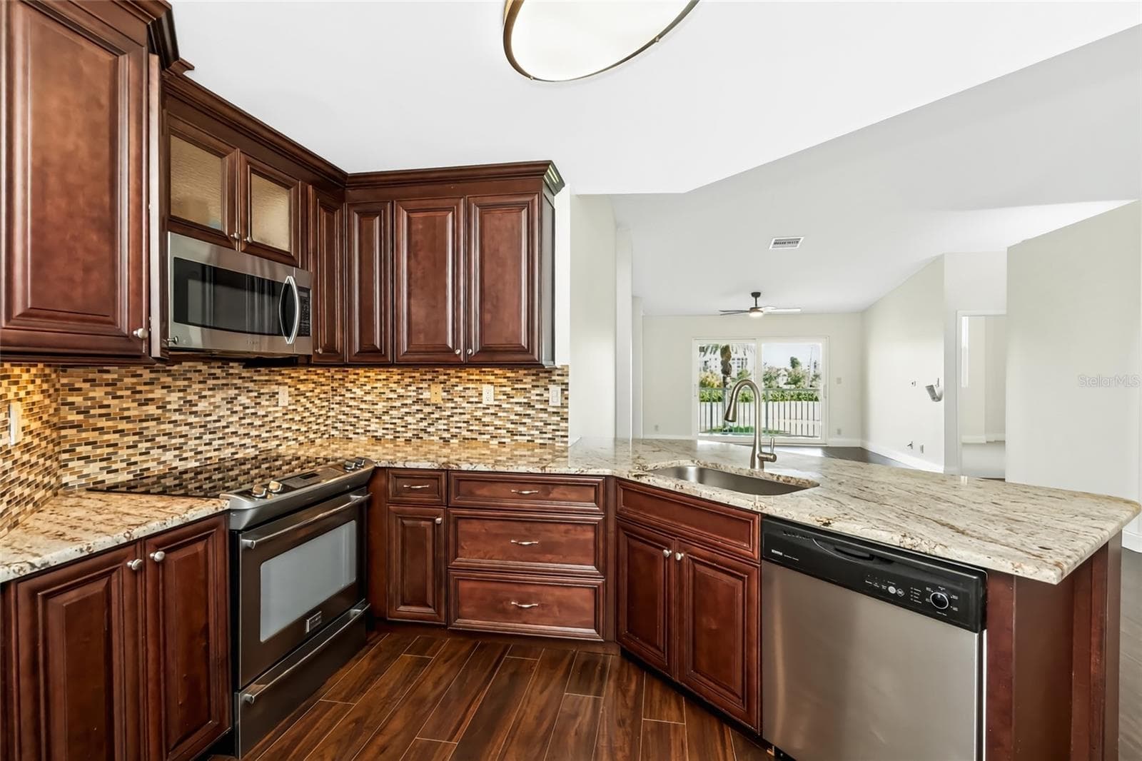 Condominium at 6191 BAHIA DEL MAR BLVD #202, ST PETERSBURG, photo 15 of 44