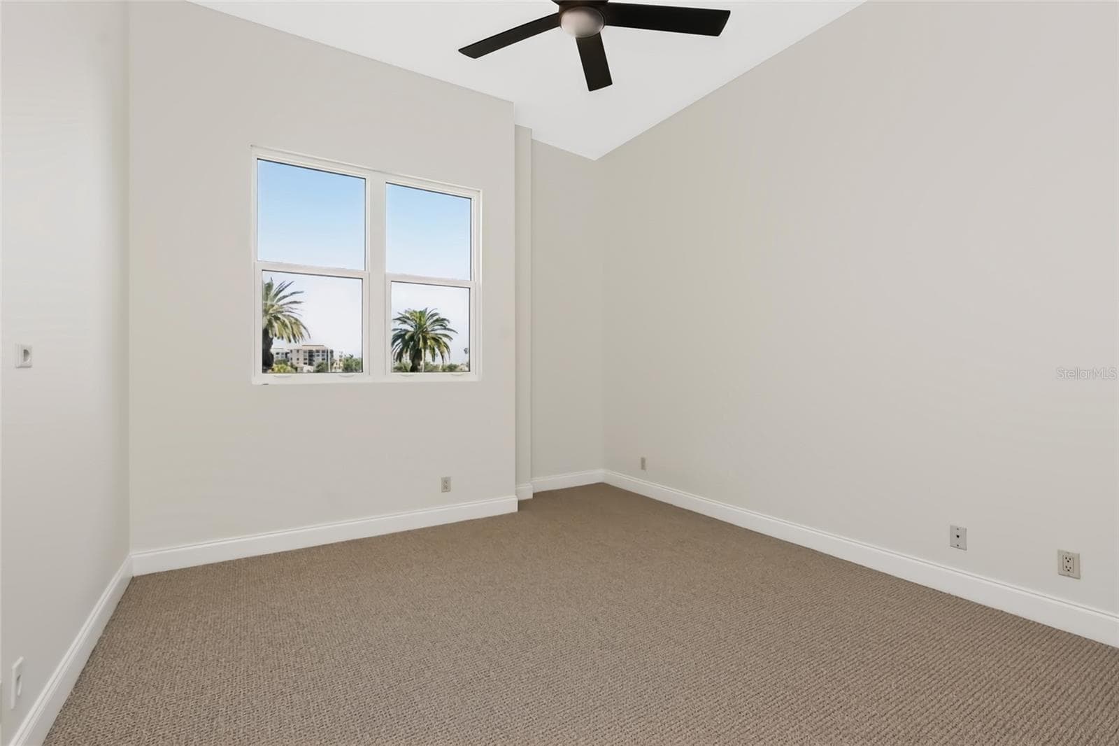 Condominium at 6191 BAHIA DEL MAR BLVD #202, ST PETERSBURG, photo 27 of 44