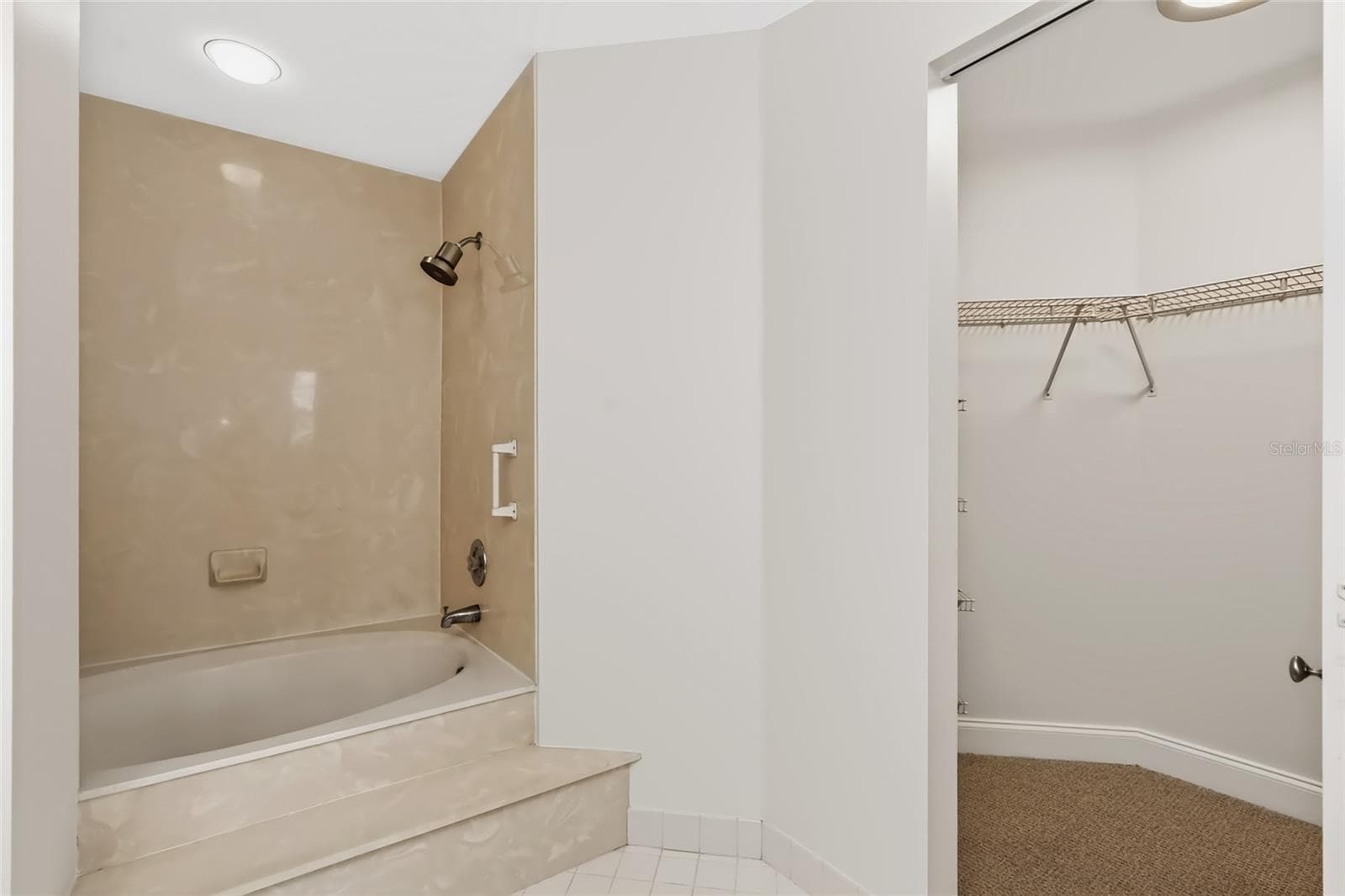 Condominium at 6191 BAHIA DEL MAR BLVD #202, ST PETERSBURG, photo 33 of 44