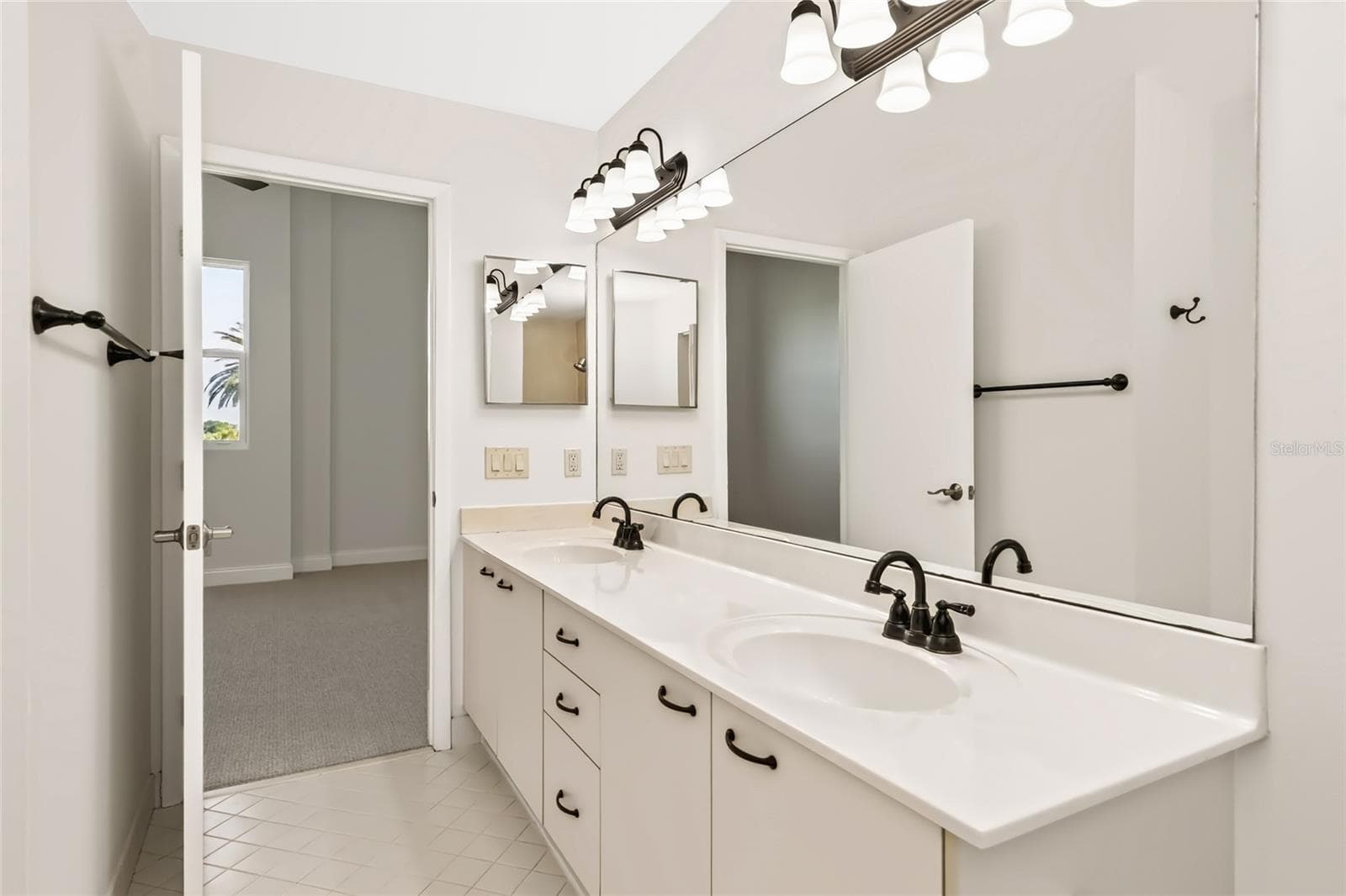 Condominium at 6191 BAHIA DEL MAR BLVD #202, ST PETERSBURG, photo 36 of 44