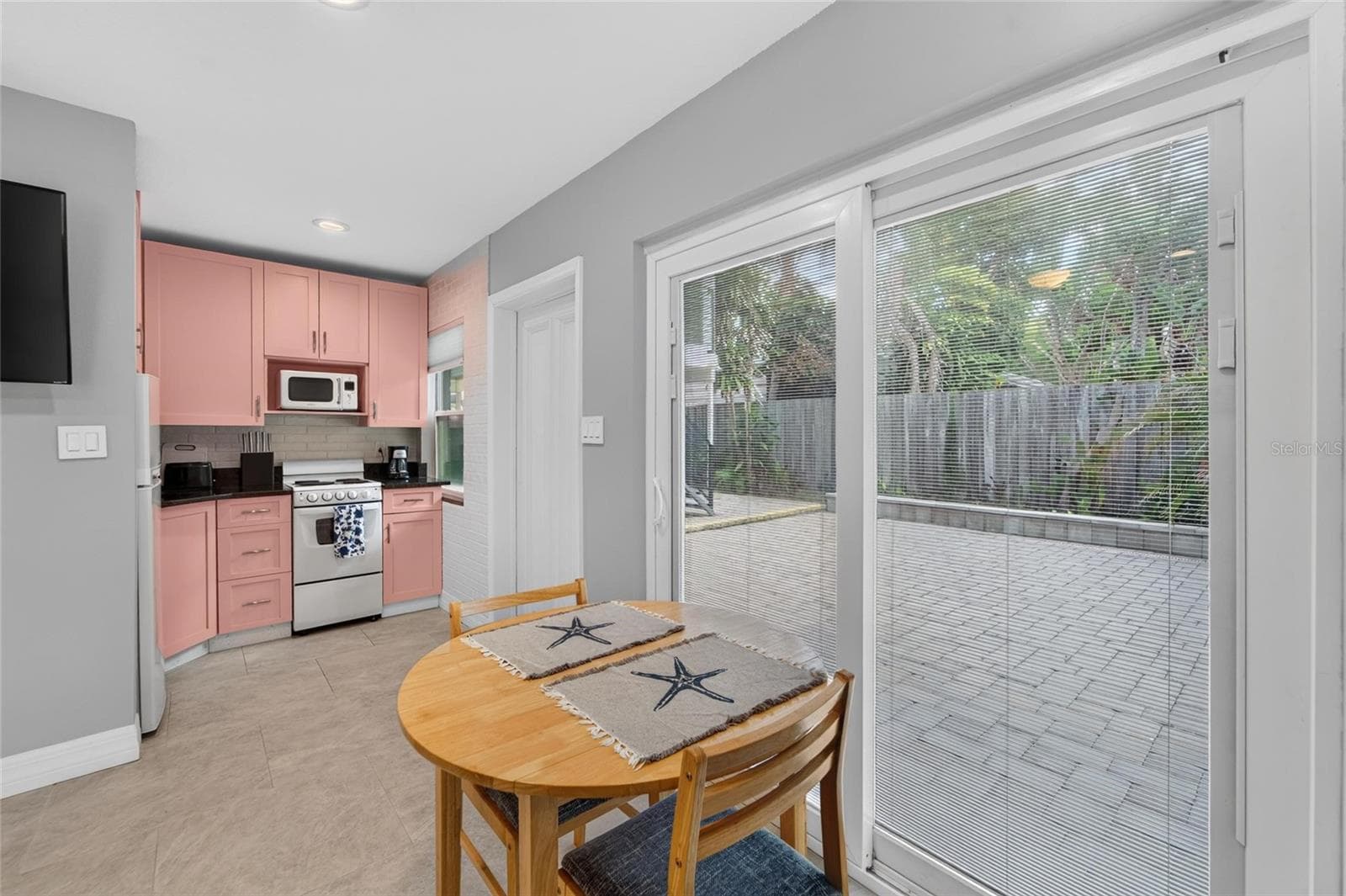 Unit B - 1236 13TH ST, SARASOTA