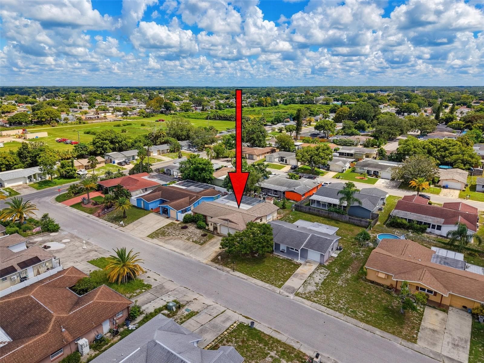 Single Family Residence at 9916 LAKE CHRISE LN, PORT RICHEY, photo 5 of 25
