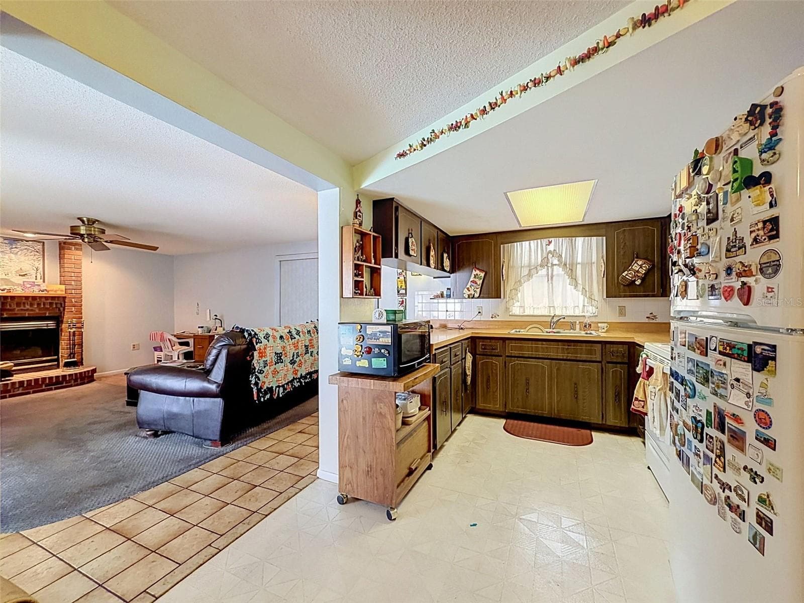 Single Family Residence at 9916 LAKE CHRISE LN, PORT RICHEY, photo 8 of 25