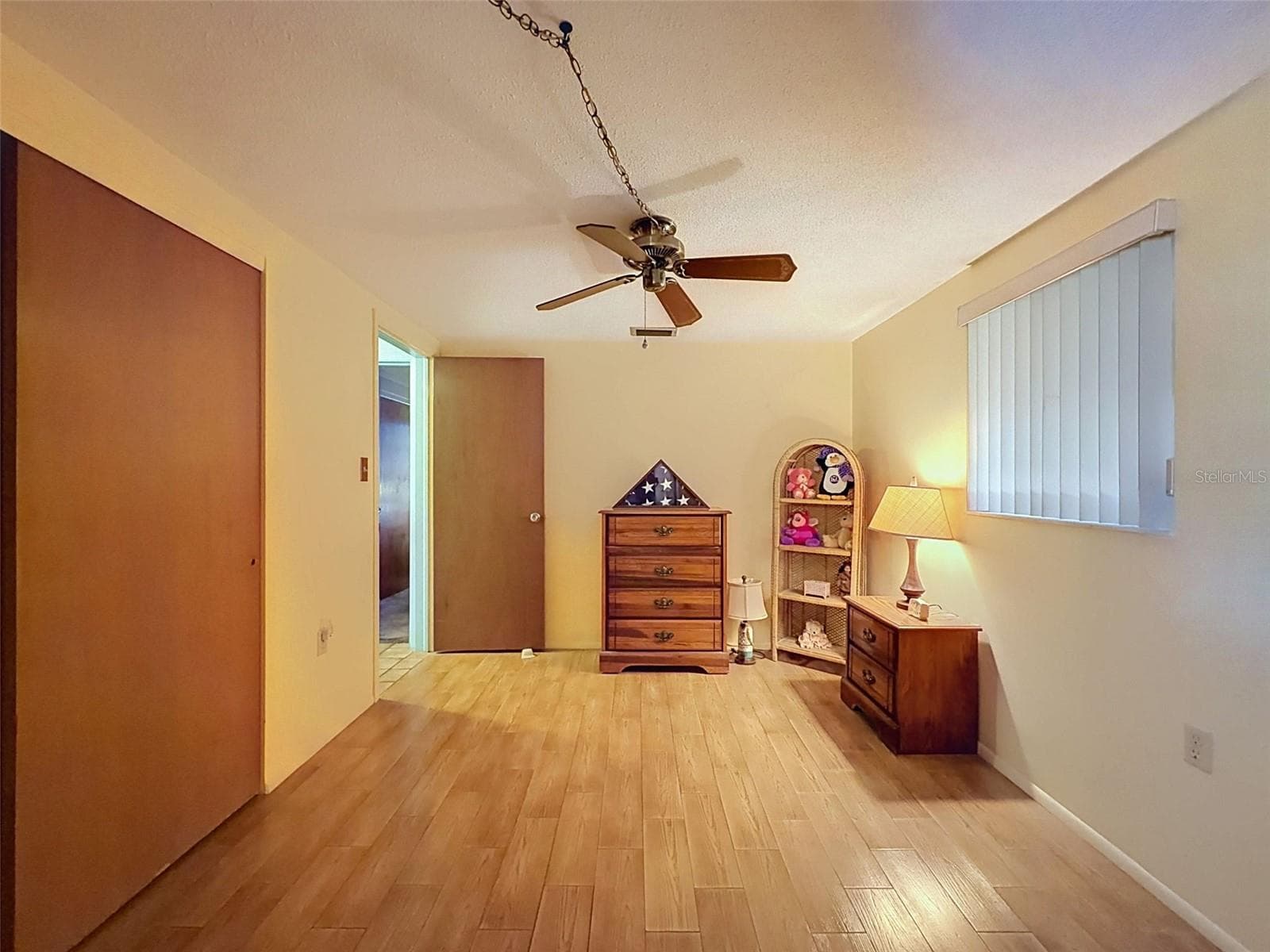 Single Family Residence at 9916 LAKE CHRISE LN, PORT RICHEY, photo 12 of 25