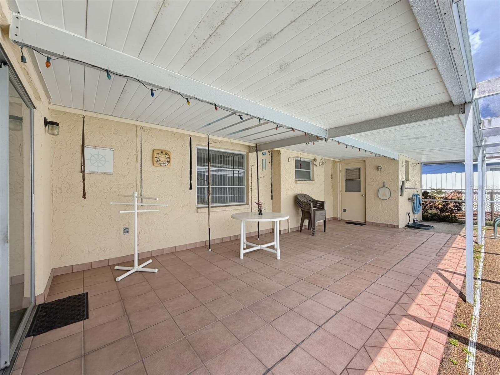Single Family Residence at 9916 LAKE CHRISE LN, PORT RICHEY, photo 18 of 25