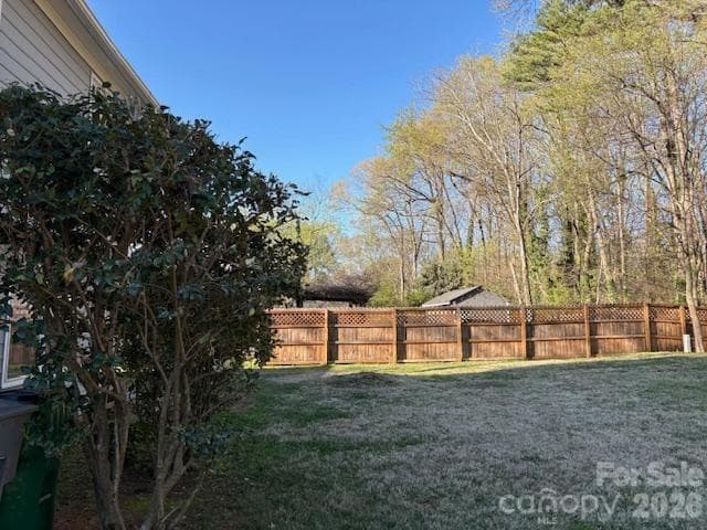 Single Family Residence at 5324 Donnefield Drive, Charlotte, photo 37 of 39