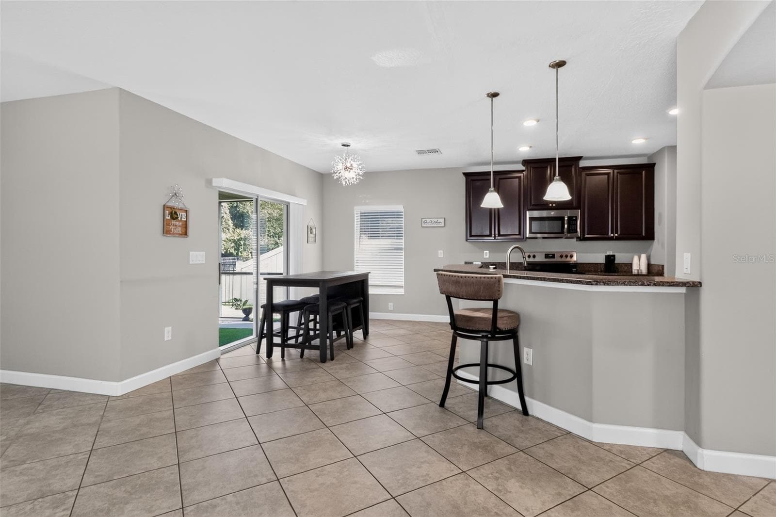 Single Family Residence at 1677 LUDINGTON AVE, WESLEY CHAPEL, photo 11 of 32