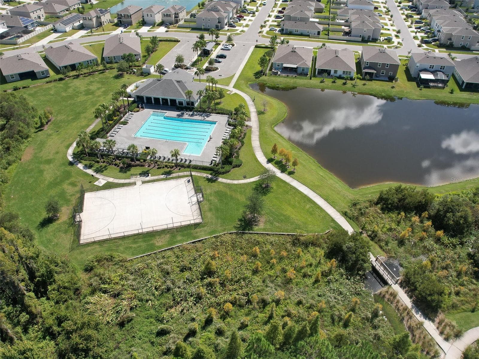 Single Family Residence at 1677 LUDINGTON AVE, WESLEY CHAPEL, photo 29 of 32