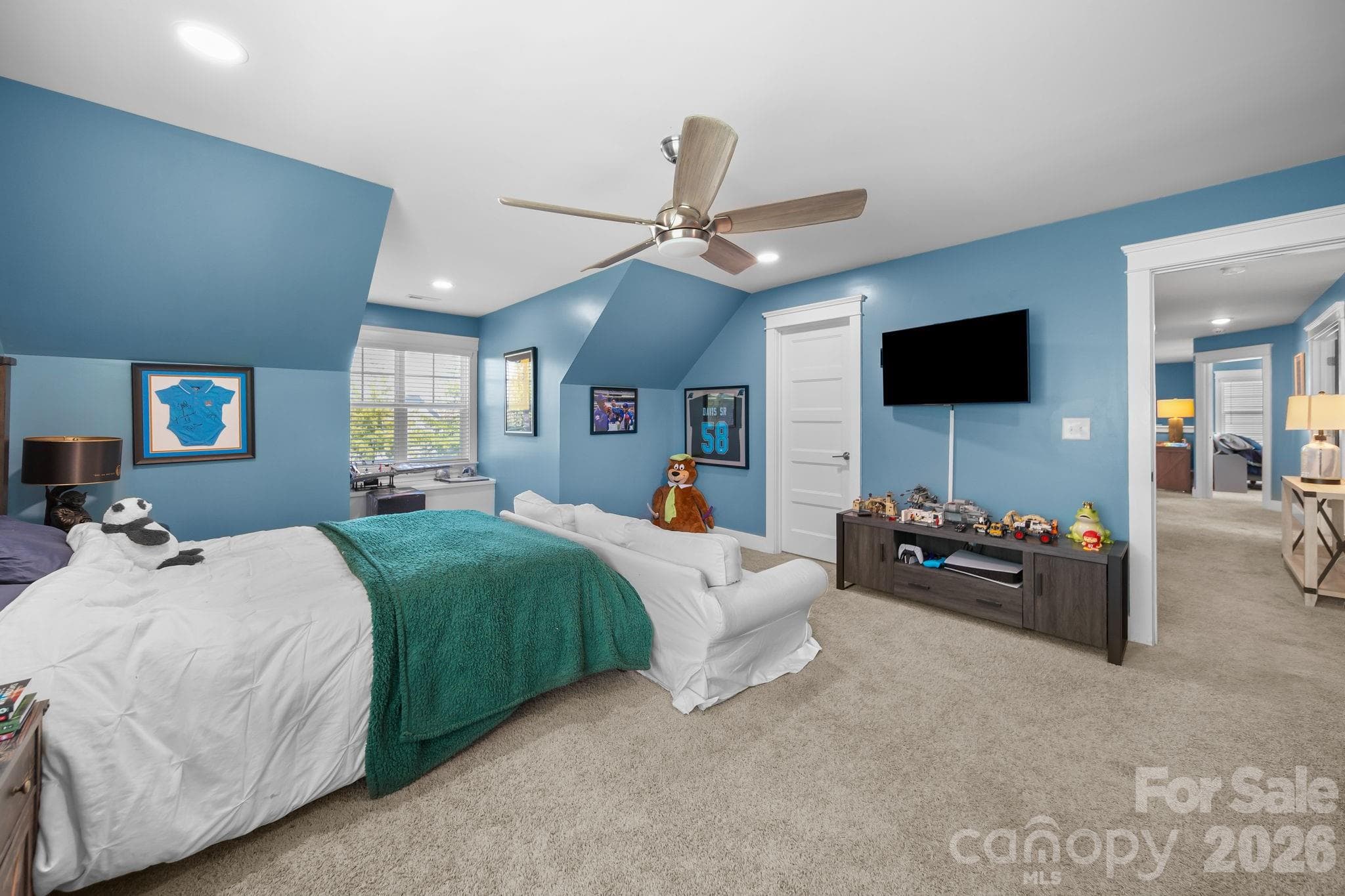 Single Family Residence at 2843 Shumard Drive, Gastonia, photo 38 of 48