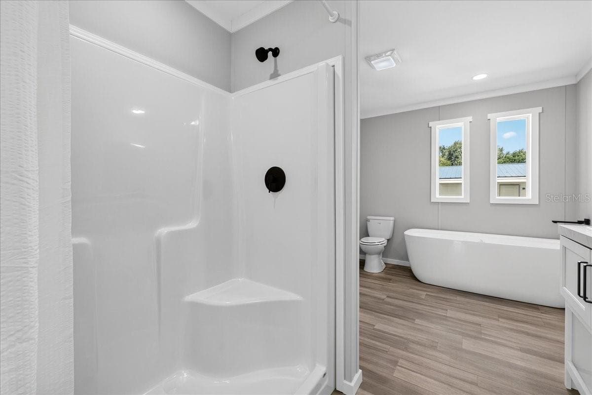 Manufactured Home at 2207 HIALEAH AVE, LEESBURG, photo 17 of 28
