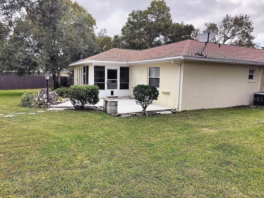 Single Family Residence at 11012 SW 58TH AVENUE RD, OCALA, photo 3 of 8