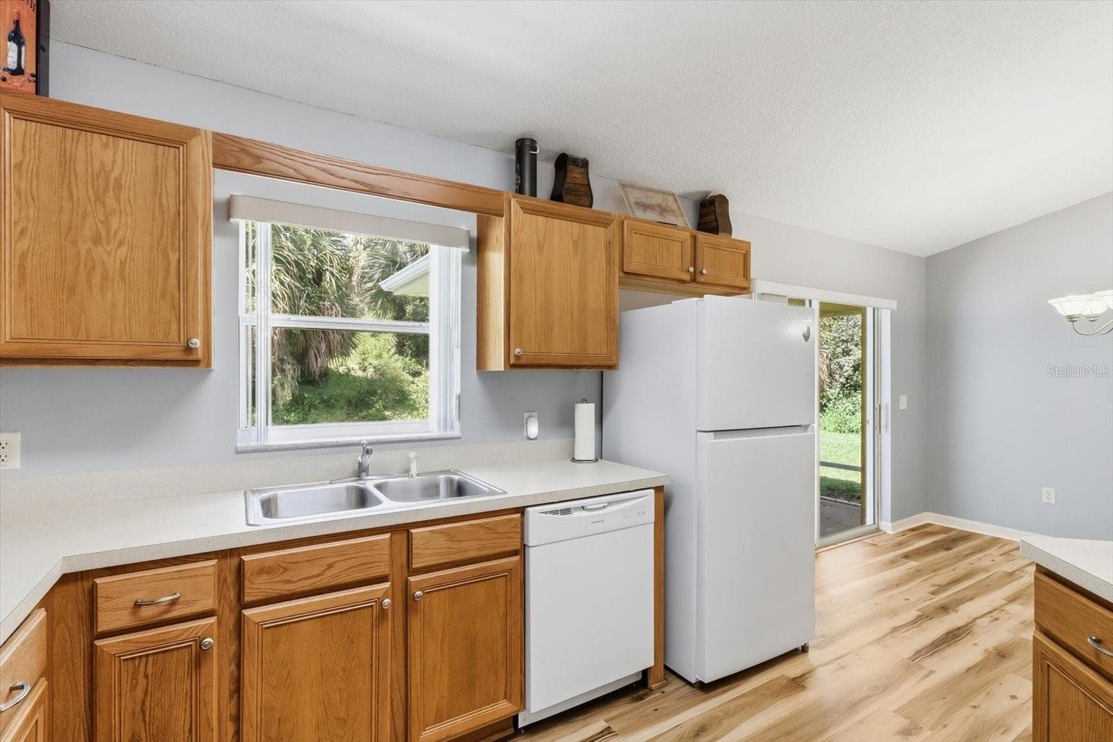 Single Family Residence at 1123 CORNELL TER, INVERNESS, photo 25 of 42