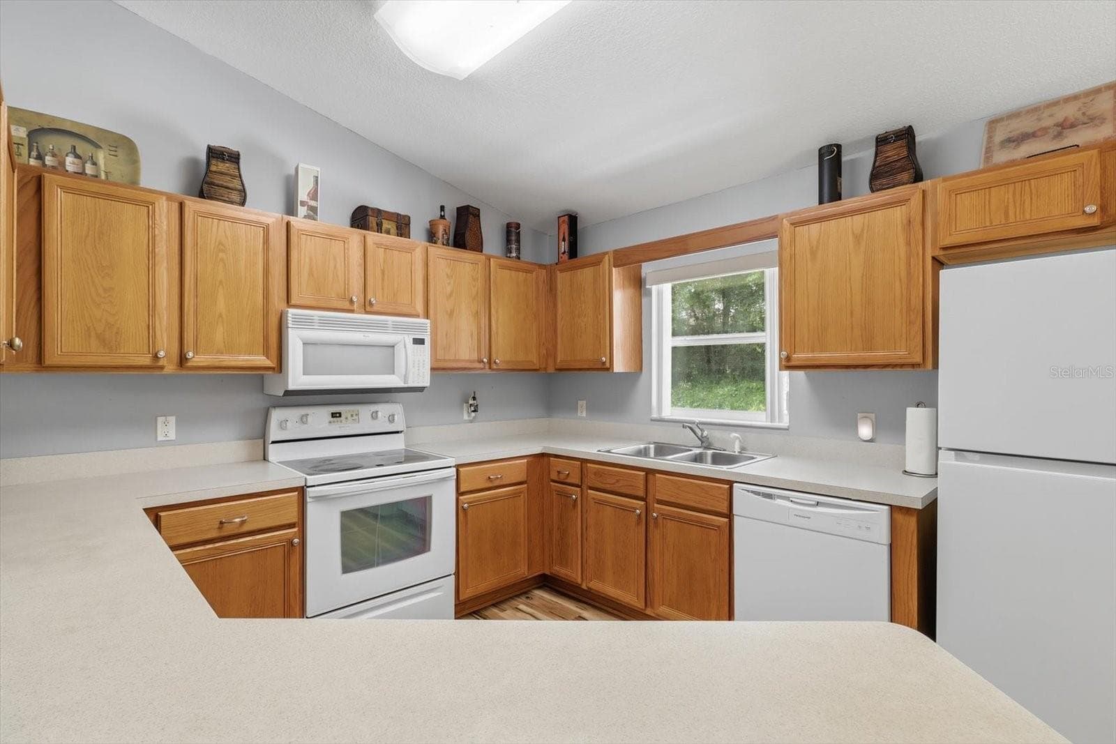 Single Family Residence at 1123 CORNELL TER, INVERNESS, photo 27 of 42