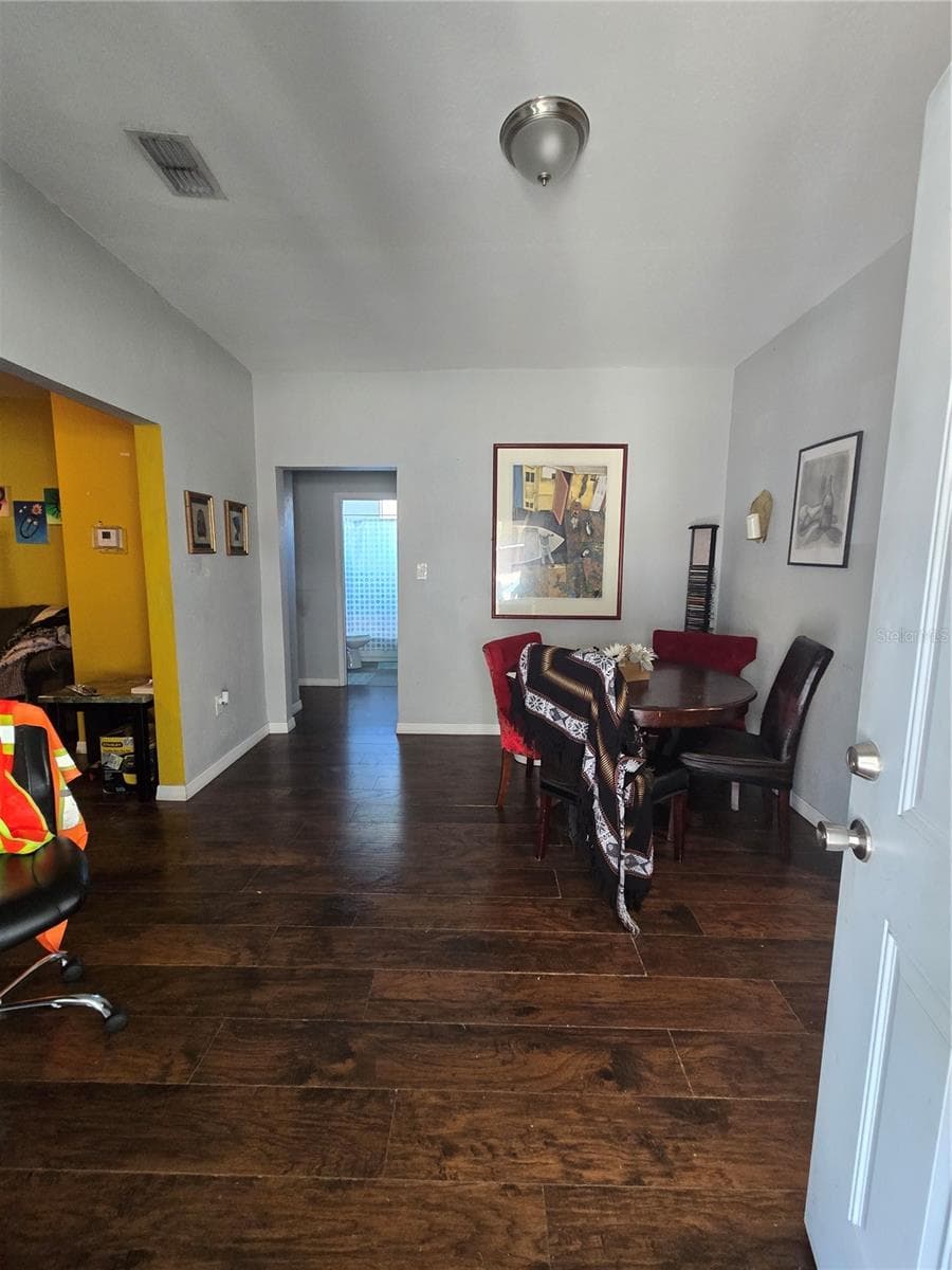 Single Family Residence at 1220 33RD ST NW, WINTER HAVEN, photo 5 of 11